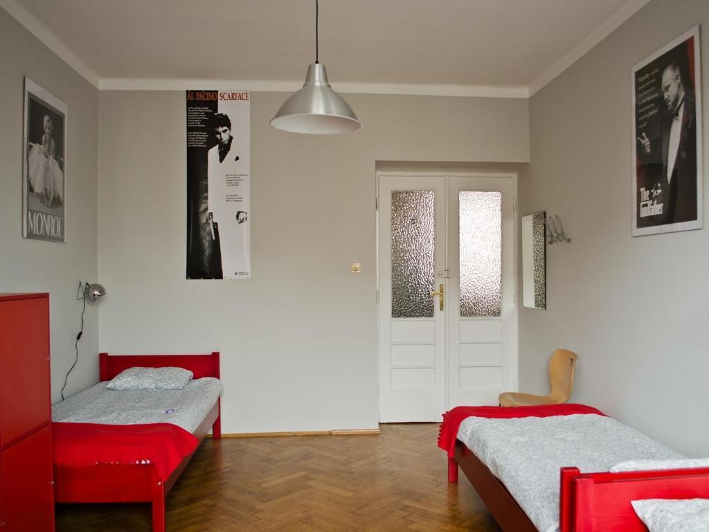 Tramp Aparthostel Krakow Exterior photo