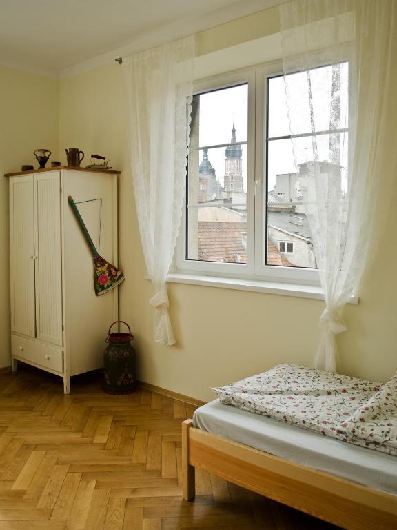 Tramp Aparthostel Krakow Exterior photo